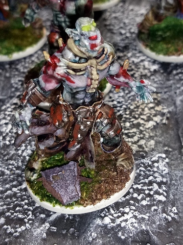 19-033b%20-%20Zombicide%20-%20Green%20Horde%20-%20Walkers02